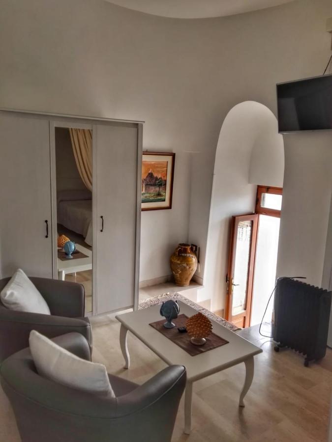 Standard Trullo