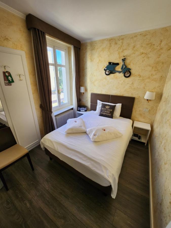 Economy Double Room,1323541174:JPEG