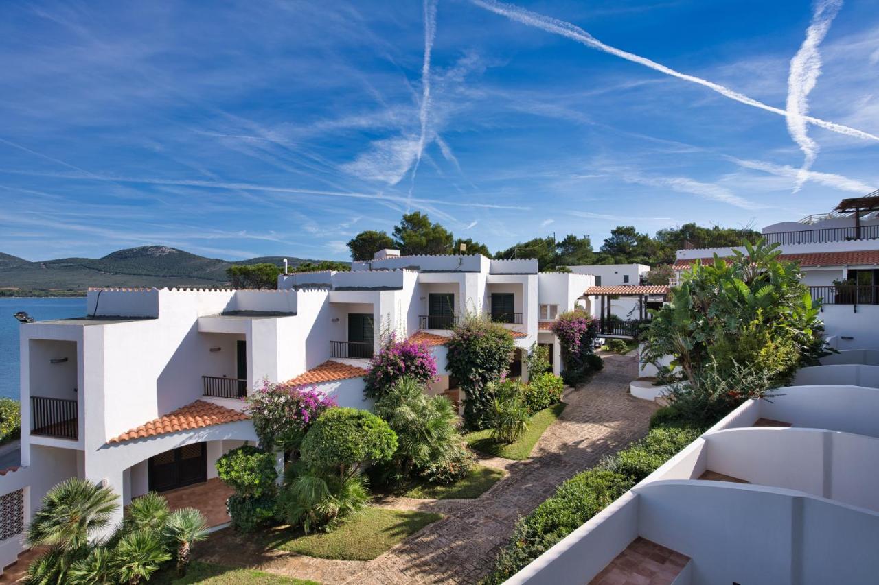 Double or Twin Room Garden View