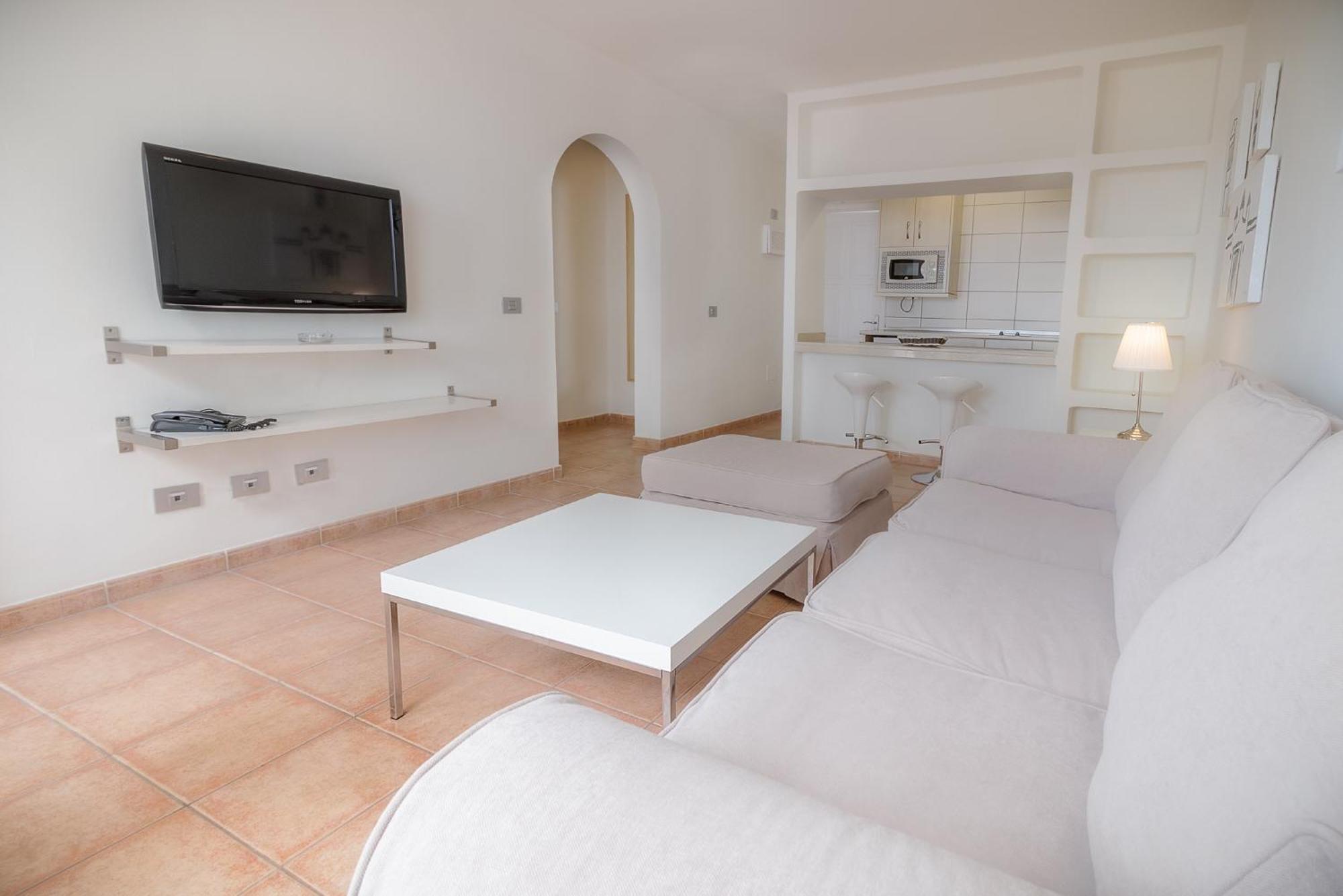 One-Bedroom Standard Apartment