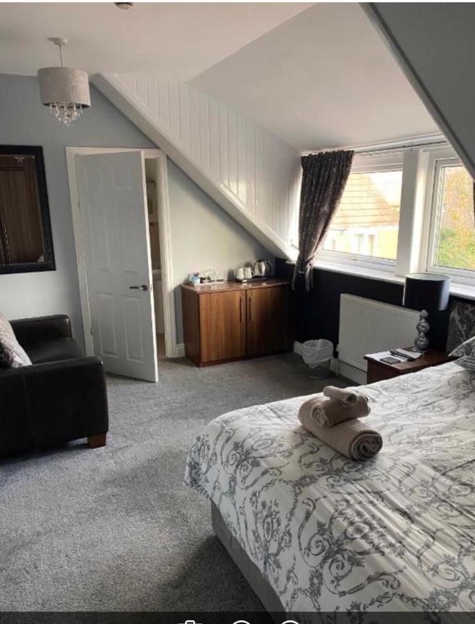 Double Room,1324740379:JPEG