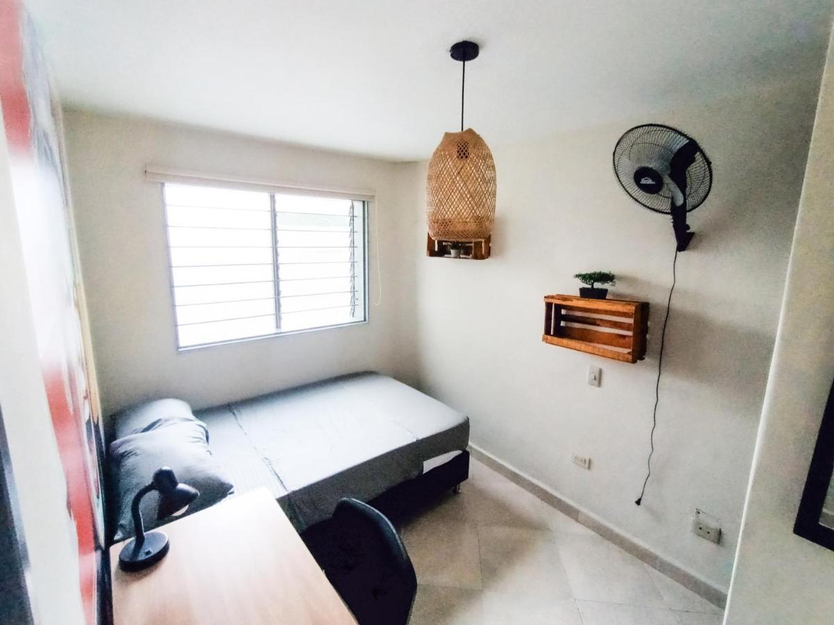 Camera Singola Standard con Bagno in Comune
