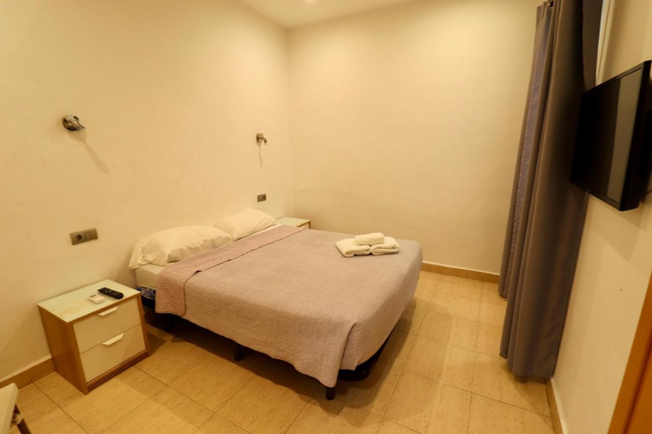 Double Room,1326152254:JPEG