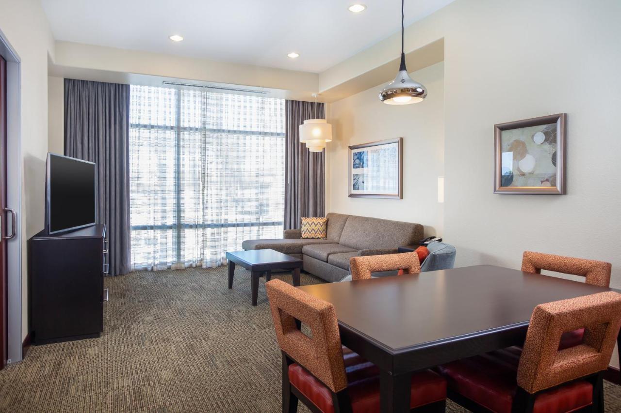 One-Bedroom King Suite Sofa Bed