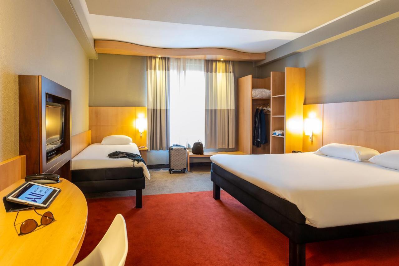 Triple Room One Double Bed One Single Bed