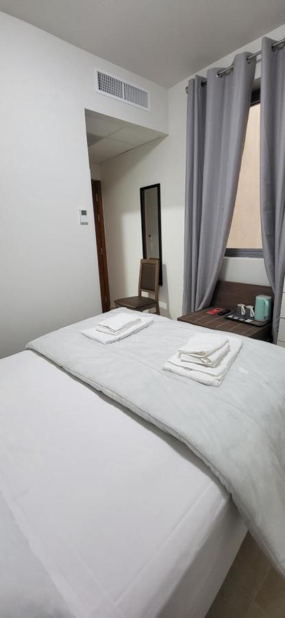 Small Single Room