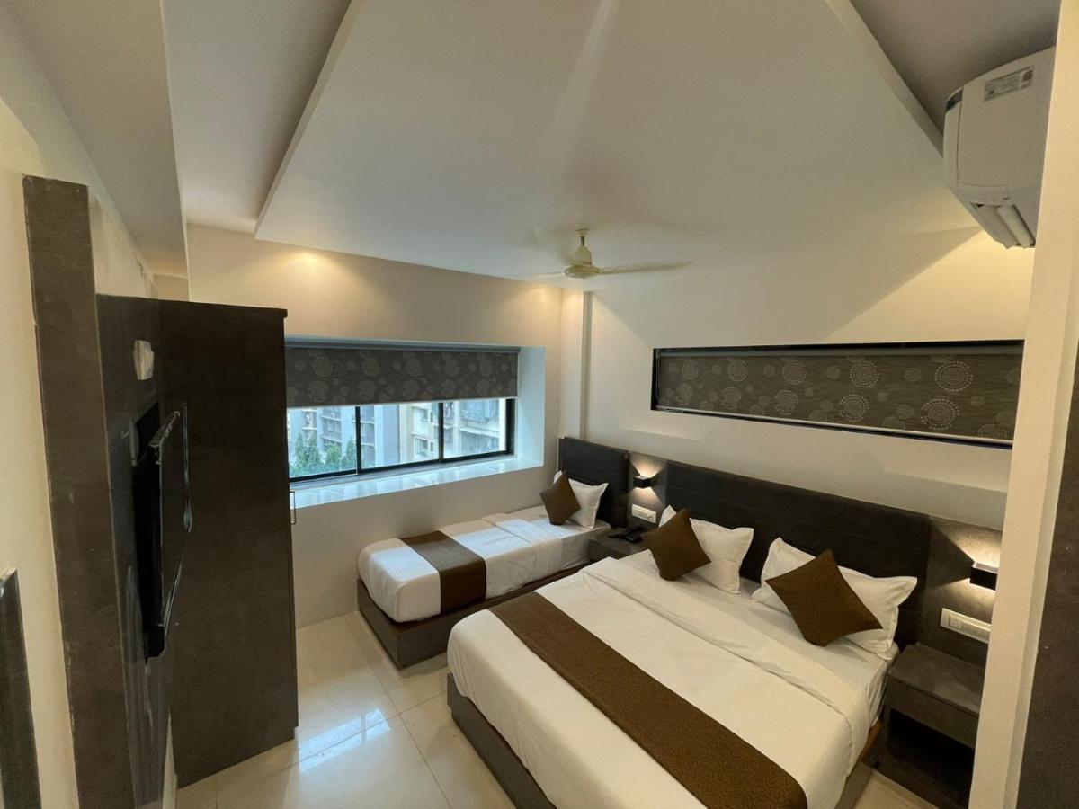 Deluxe Triple Room,1333039181:JPEG