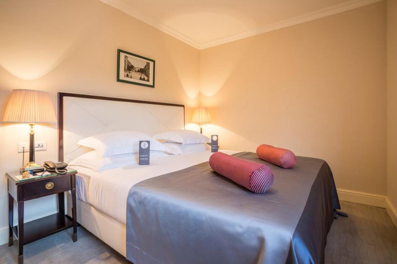 Quarto Duplo Standard