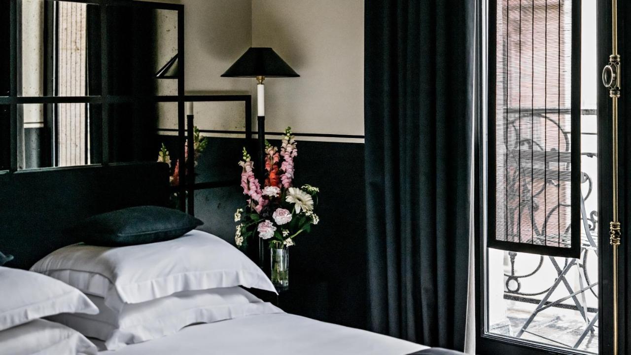 Classic Double Room with Balcony,1330335344:JPEG