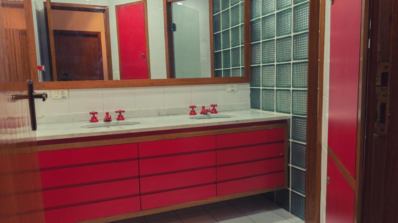 Quarto Duplo