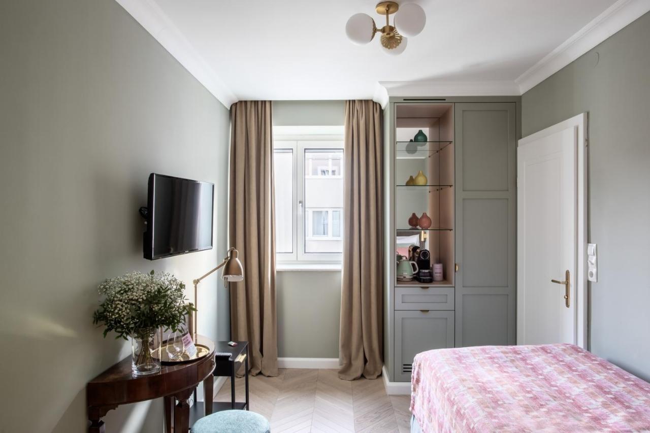 Standard Room Single Bed