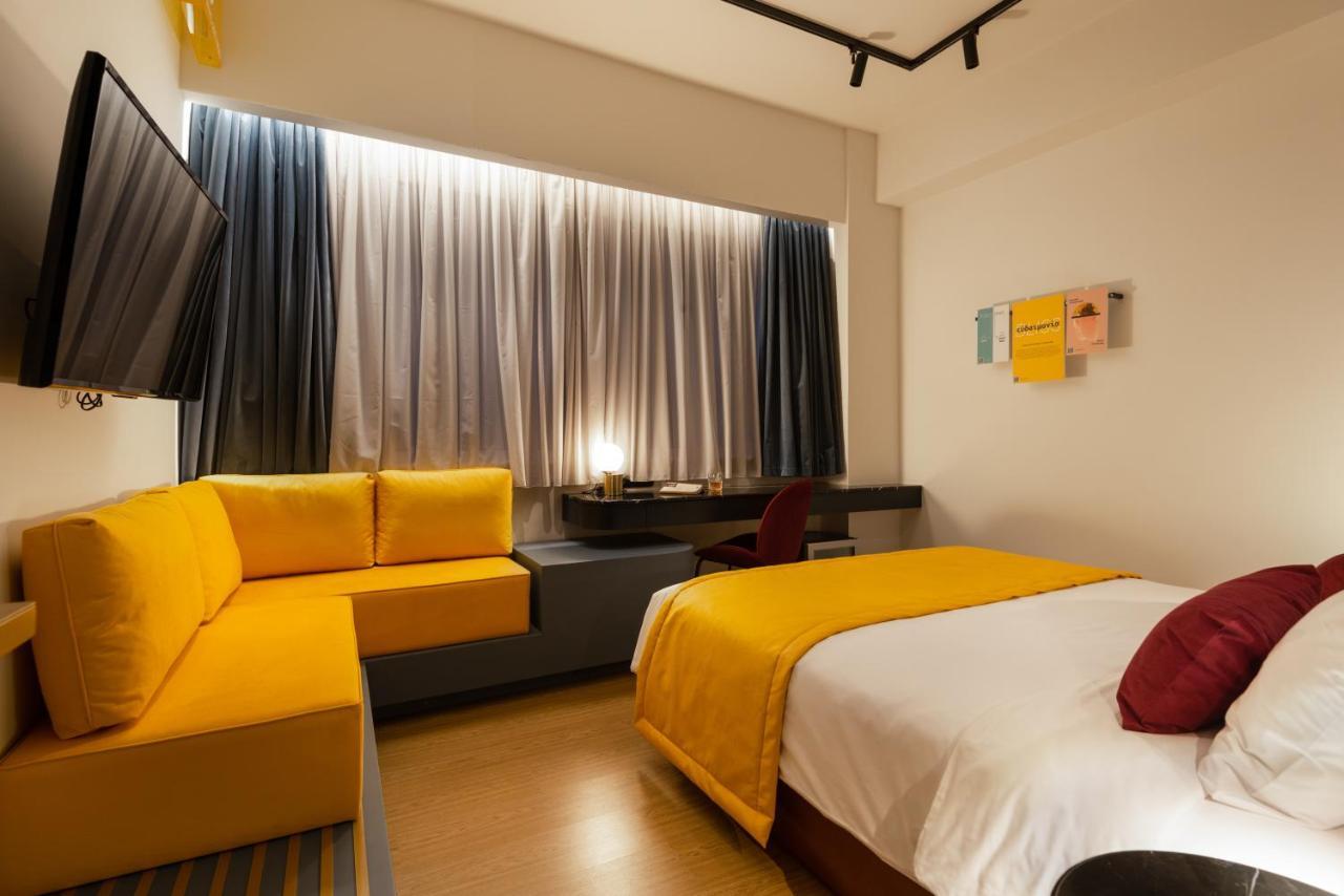 Signature Triple Room