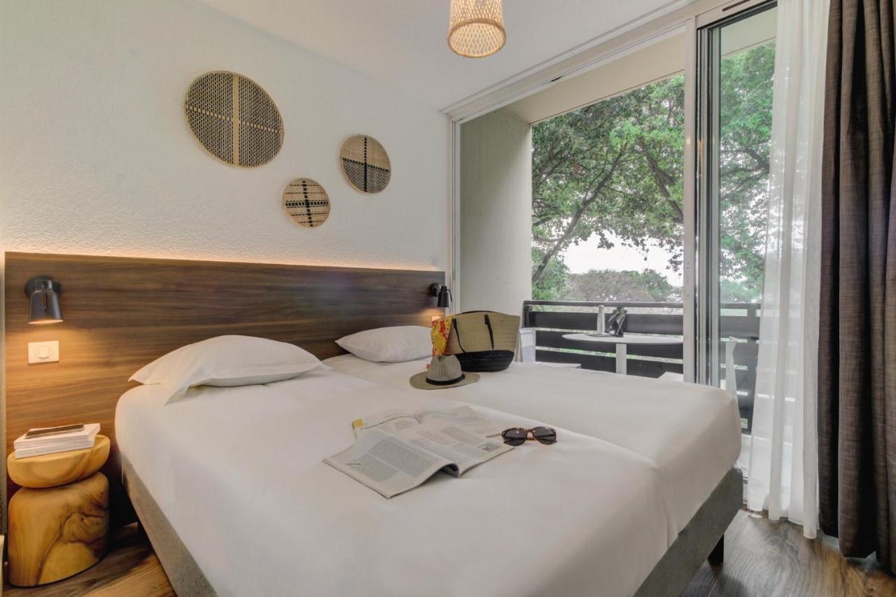Two-Bedroom Apartment,1559270287:JPEG