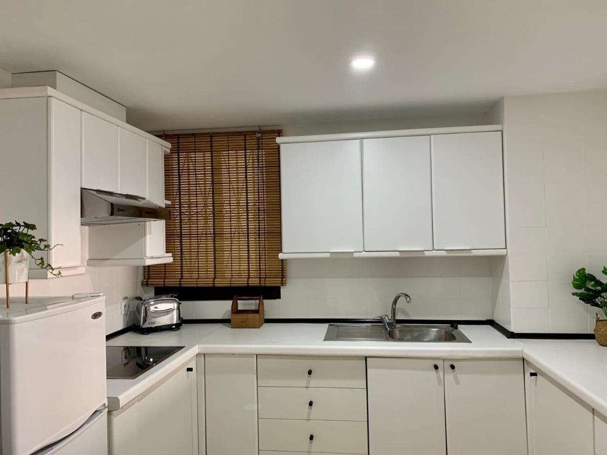 Studio Apartment,1334345495:JPEG