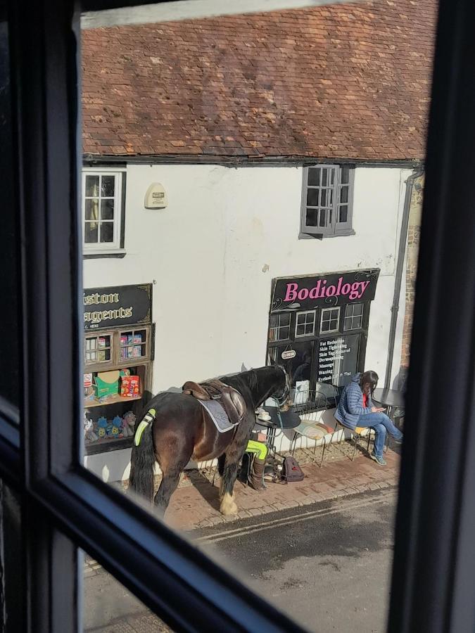 The Slanting,1334402414:JPEG