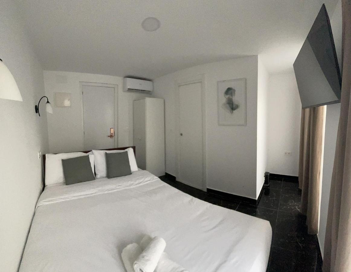 Budget Double Room,1599062935:JPEG