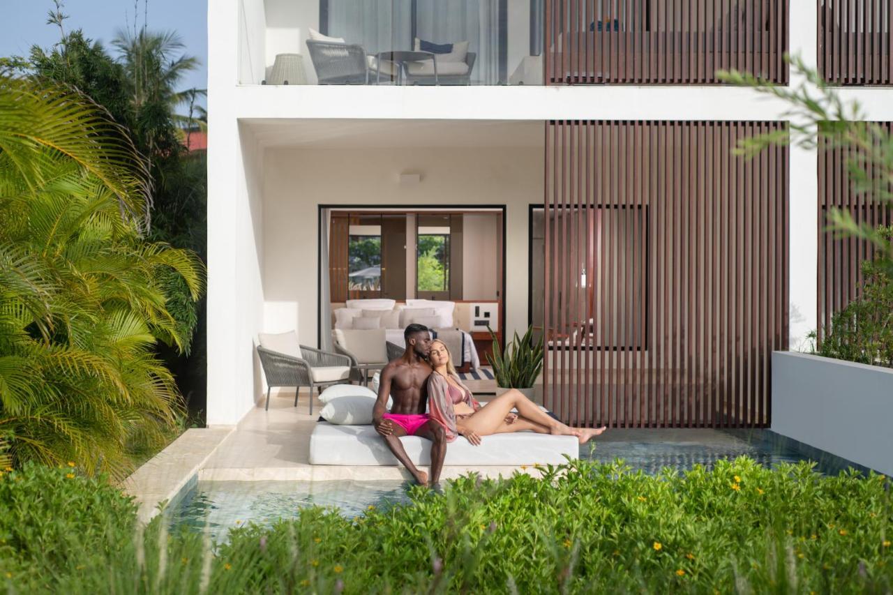 Suíte Júnior Aqua com Acesso Direto e Vista da Piscina