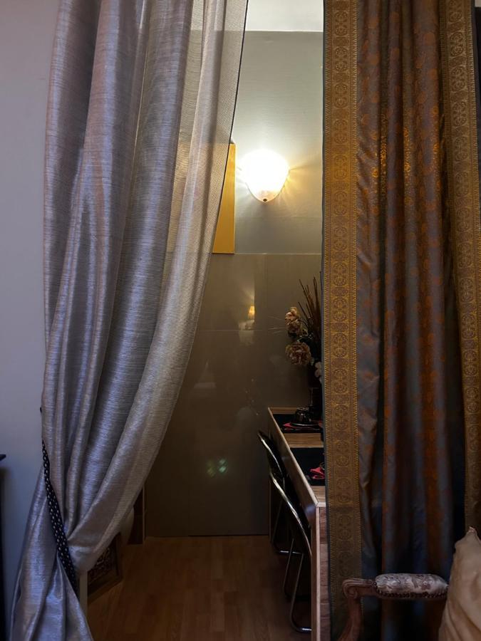 Camera Deluxe