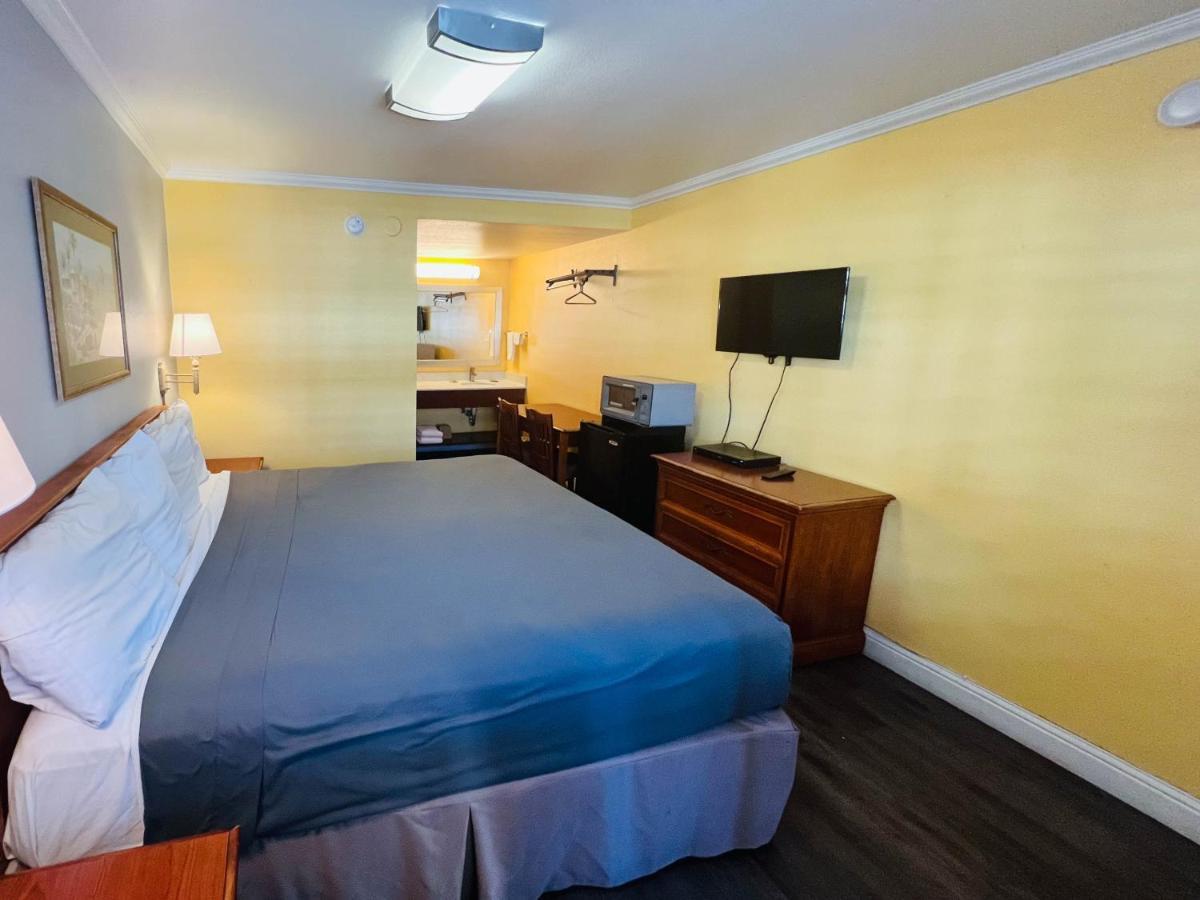 King Room Non-Smoking