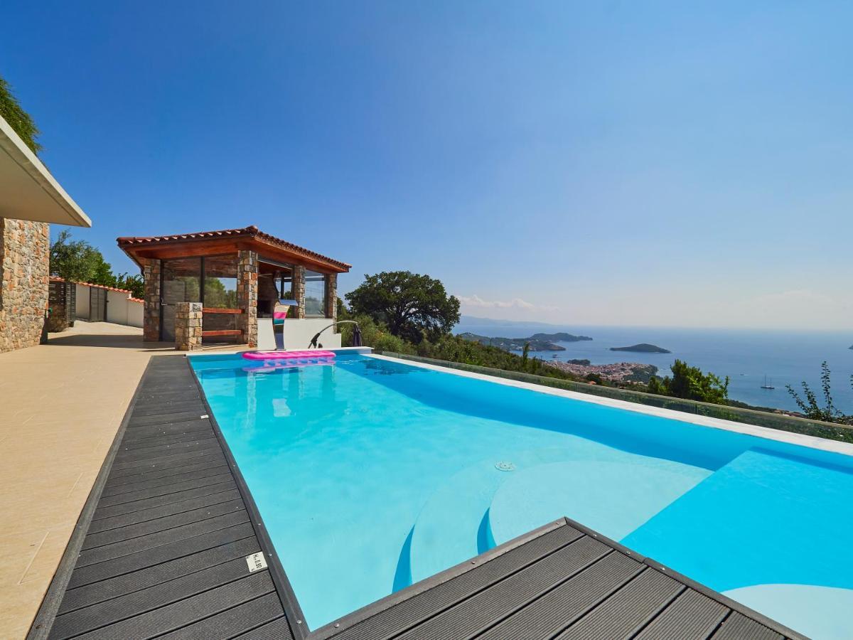 Standard Villa