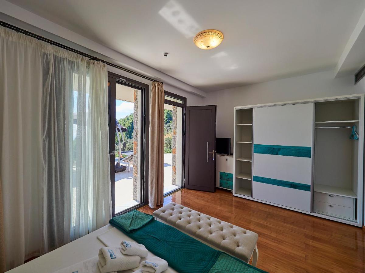 Standard Villa