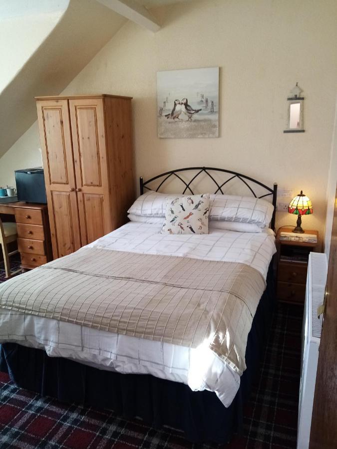 Family Room En-Suite,1344021650:JPEG