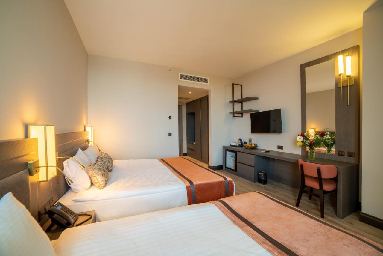 Deluxe Triple Room Annex