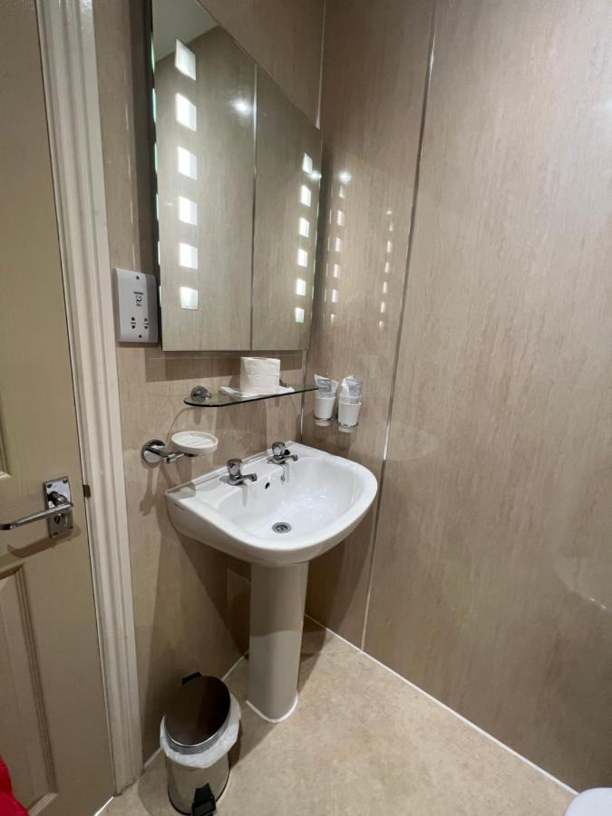 Twin Room Annex