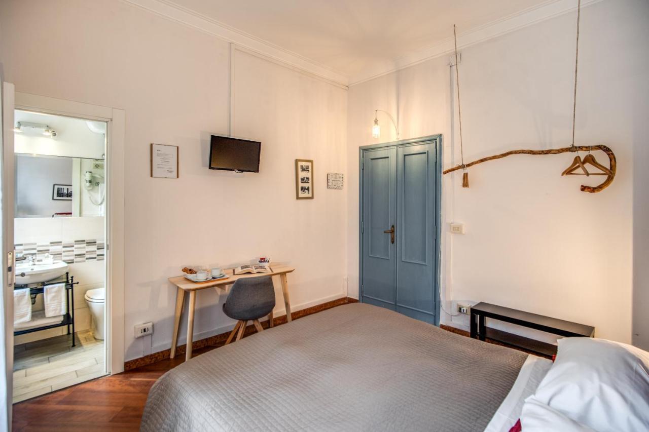 Standard Double Room,1344027266:JPEG