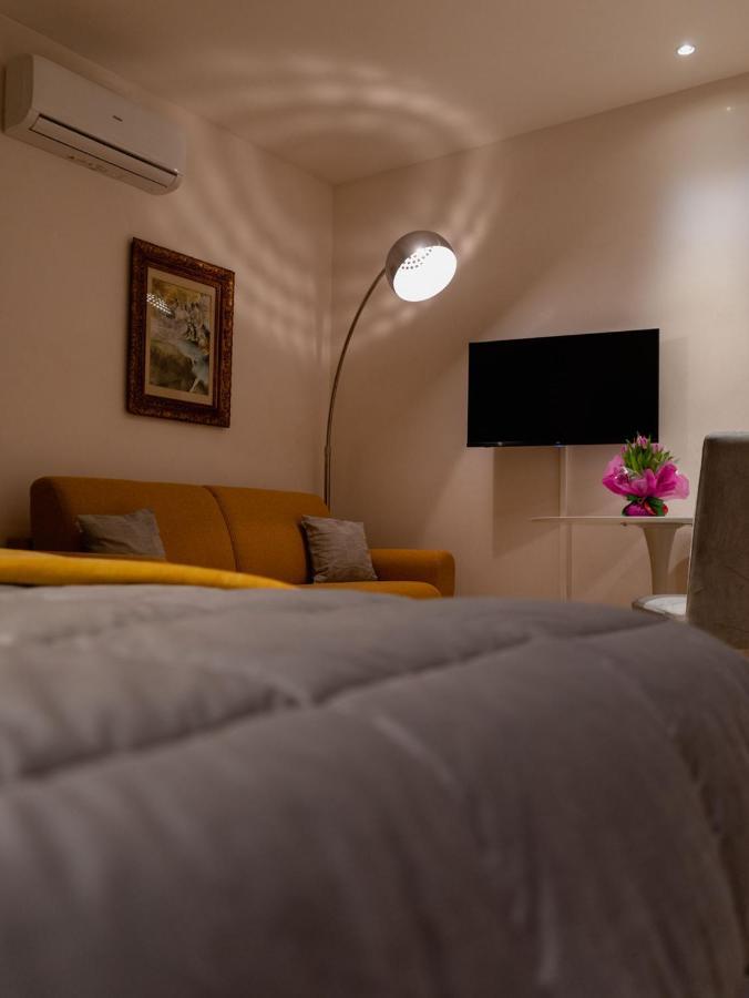 Queen Room Spa Bath