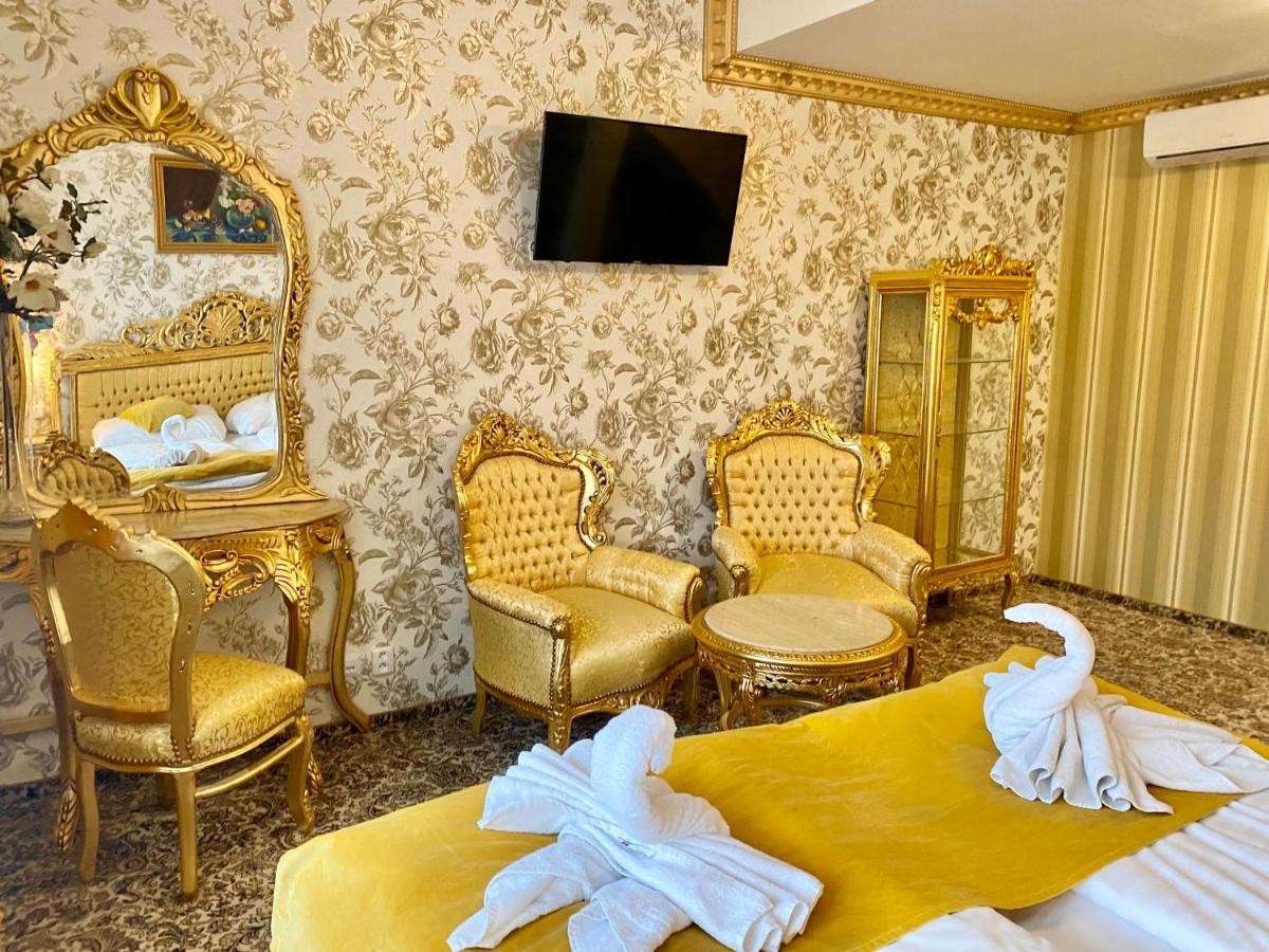 King Suite