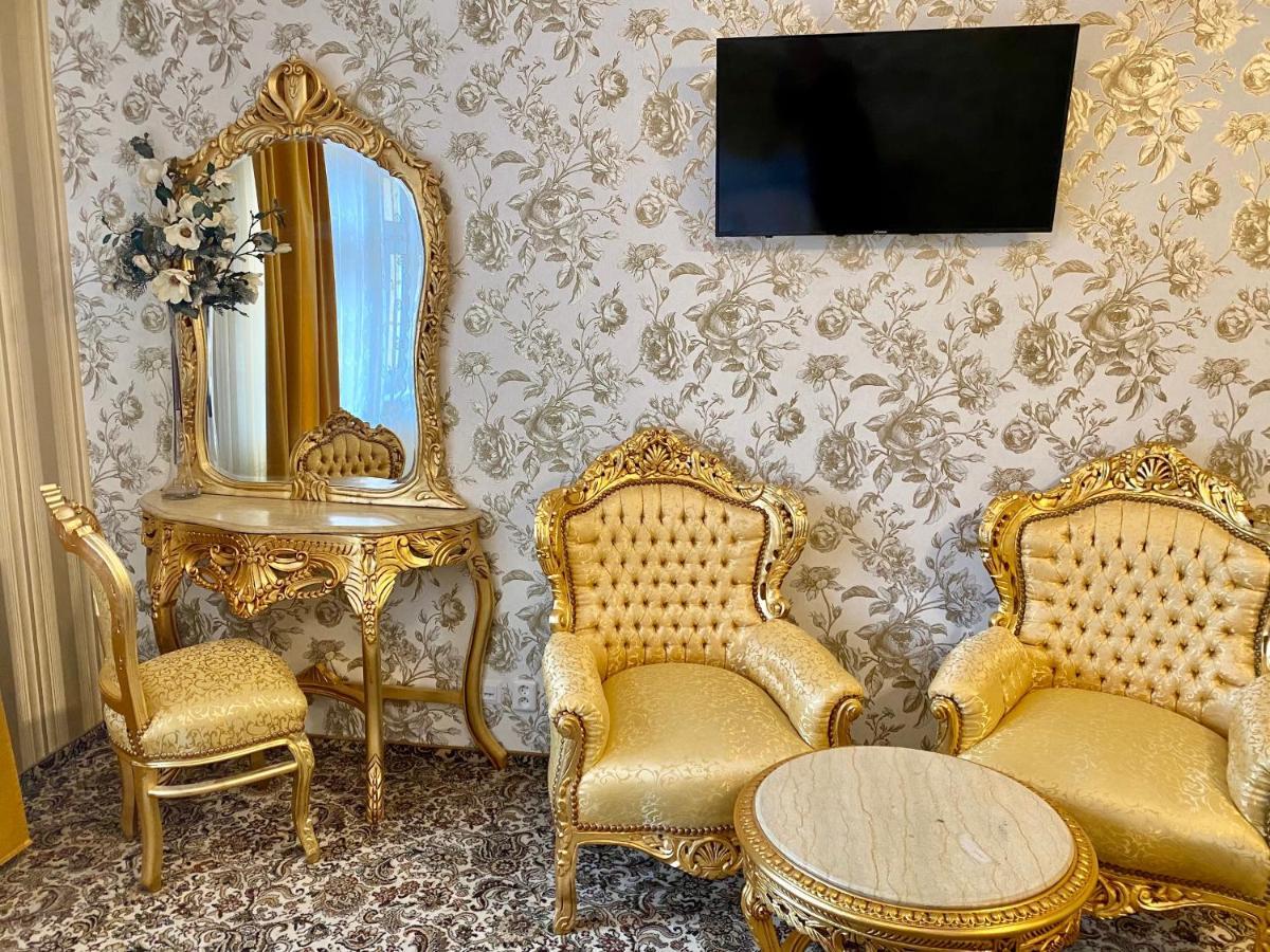 King Suite