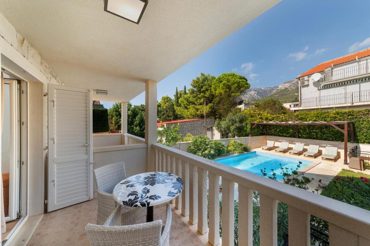 Comfort Studio Terrace Pool view