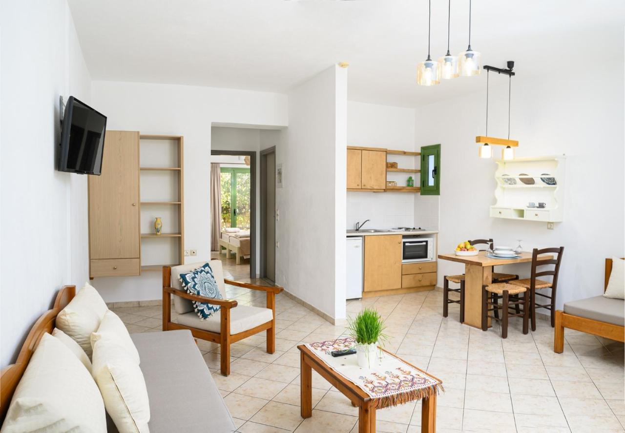 Superior One-Bedroom Apartment