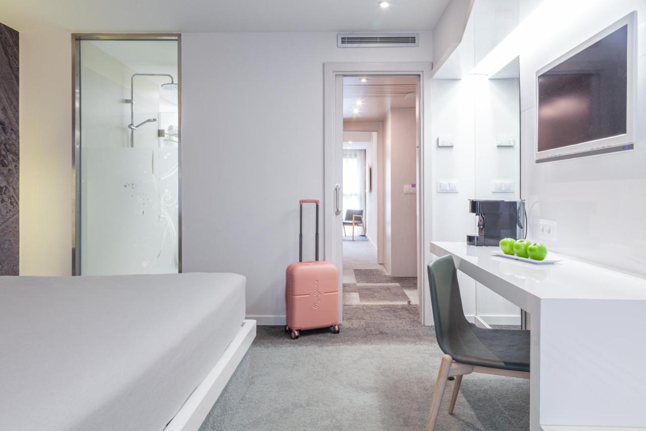 Junior Suite Familiare (2 Adulti + 2 Bambini)