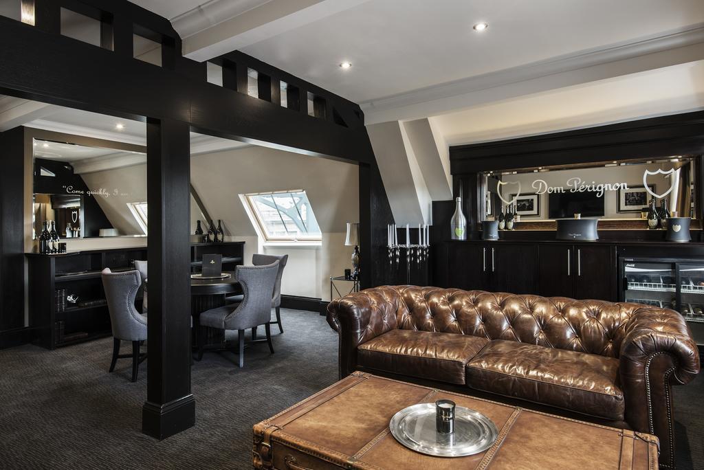 Two-Bedroom Apartment Penthouse