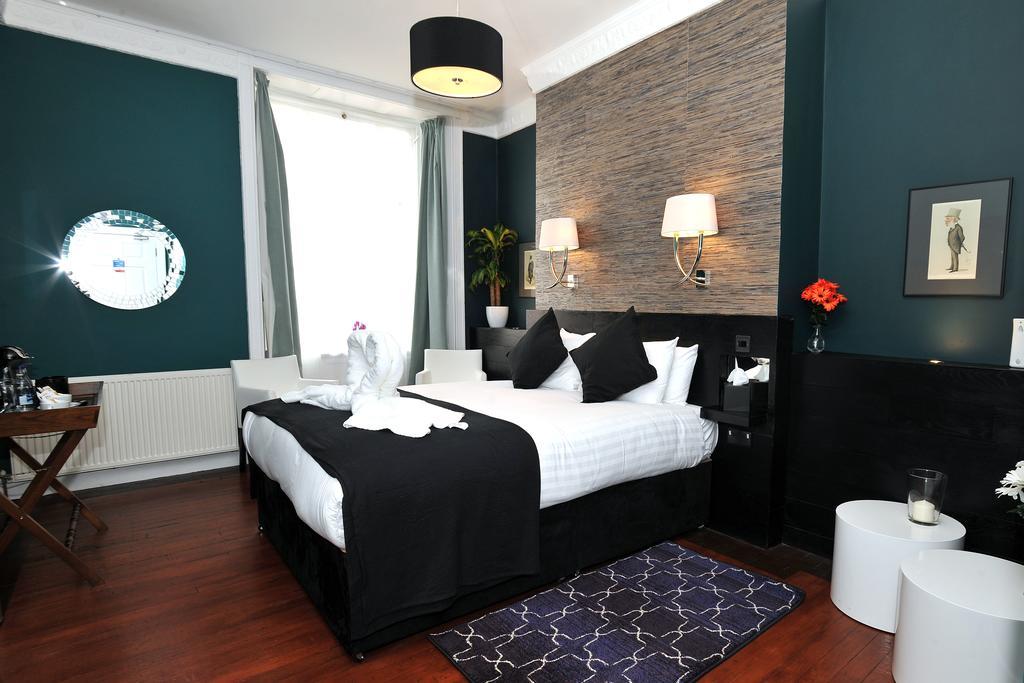 Deluxe Double Room,943076743:JPEG
