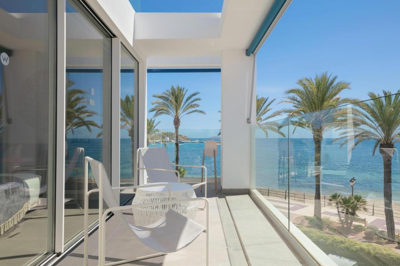 Premier King Room with Seafront and Balcony
