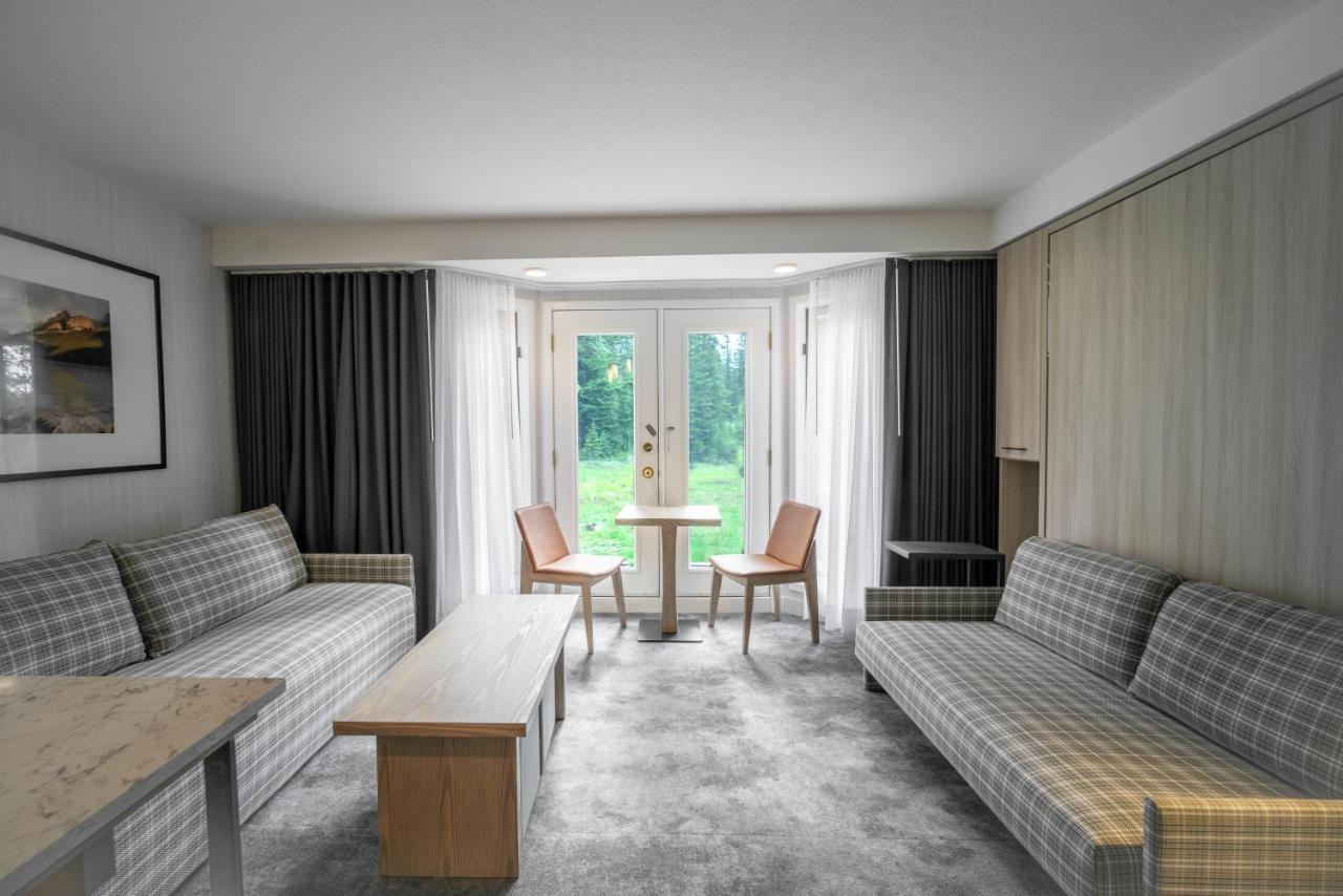 One-Bedroom Apartment,1349111192:JPEG