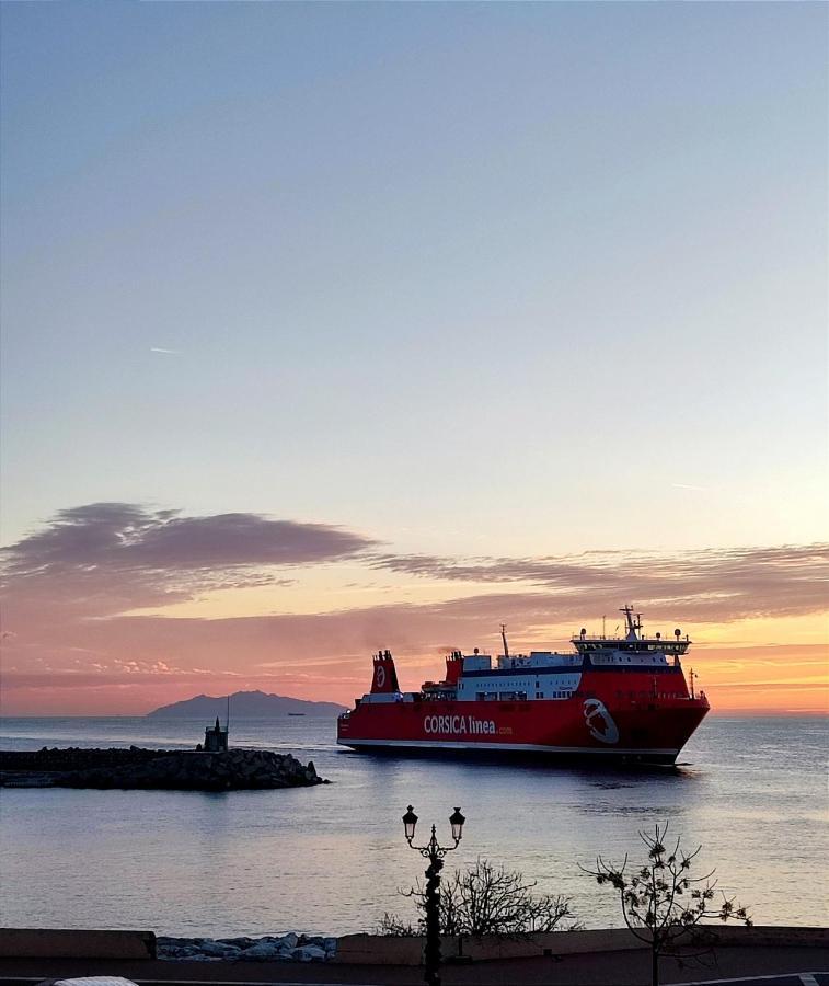 Camera Tripla Comfort con Vista Mare