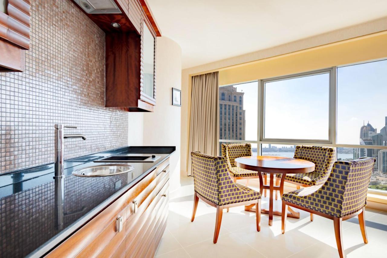 Junior King Suite Sea View Beach Access
