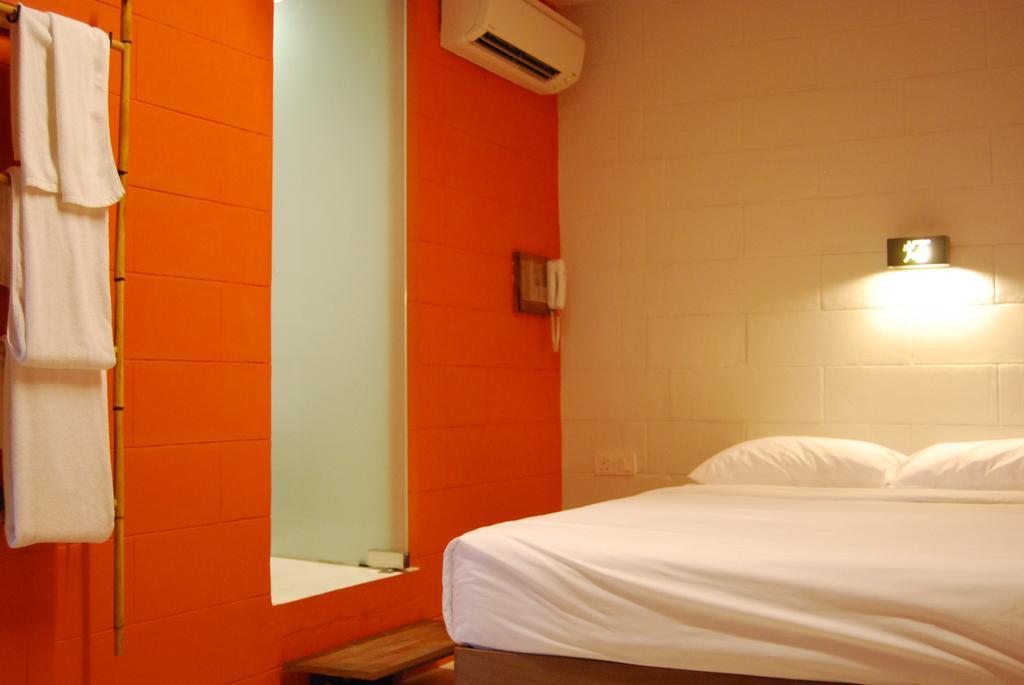 Habitación Triple con balcón