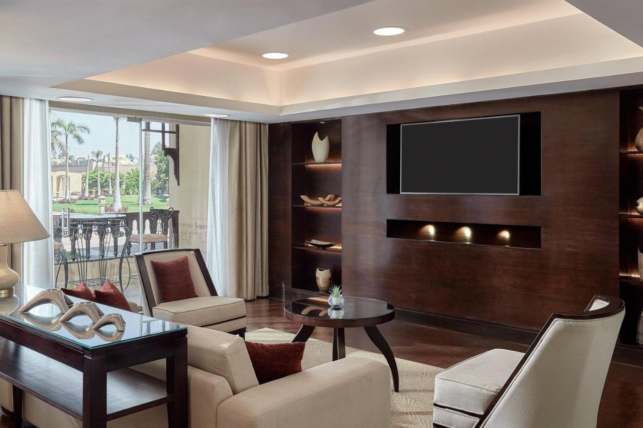 Executive Garden View Room Executive lounge access Guest room 1 King