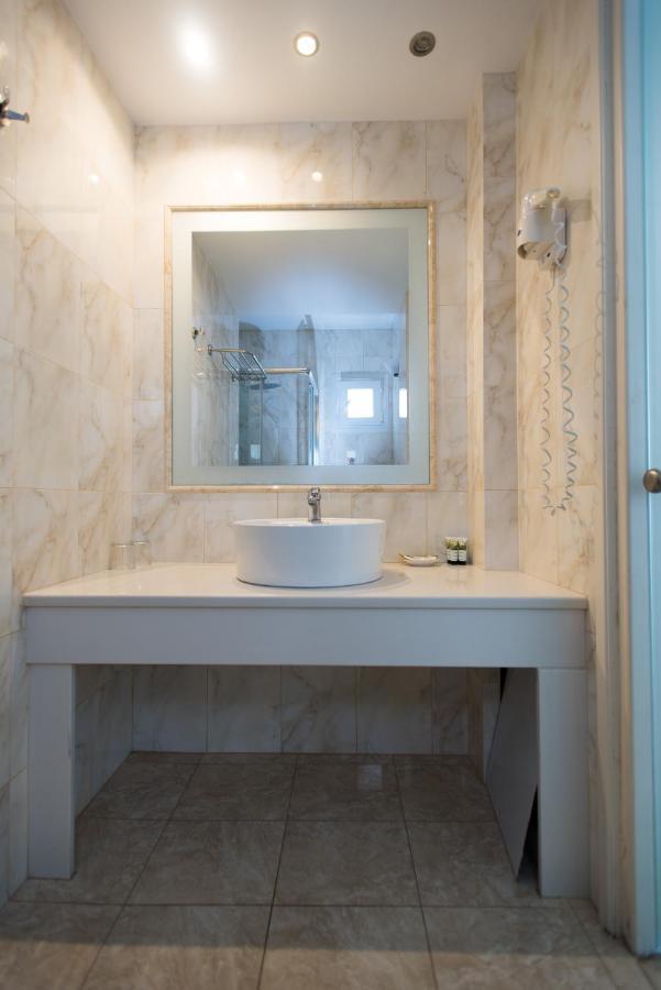 Superior Triple Room,1351198171:JPEG