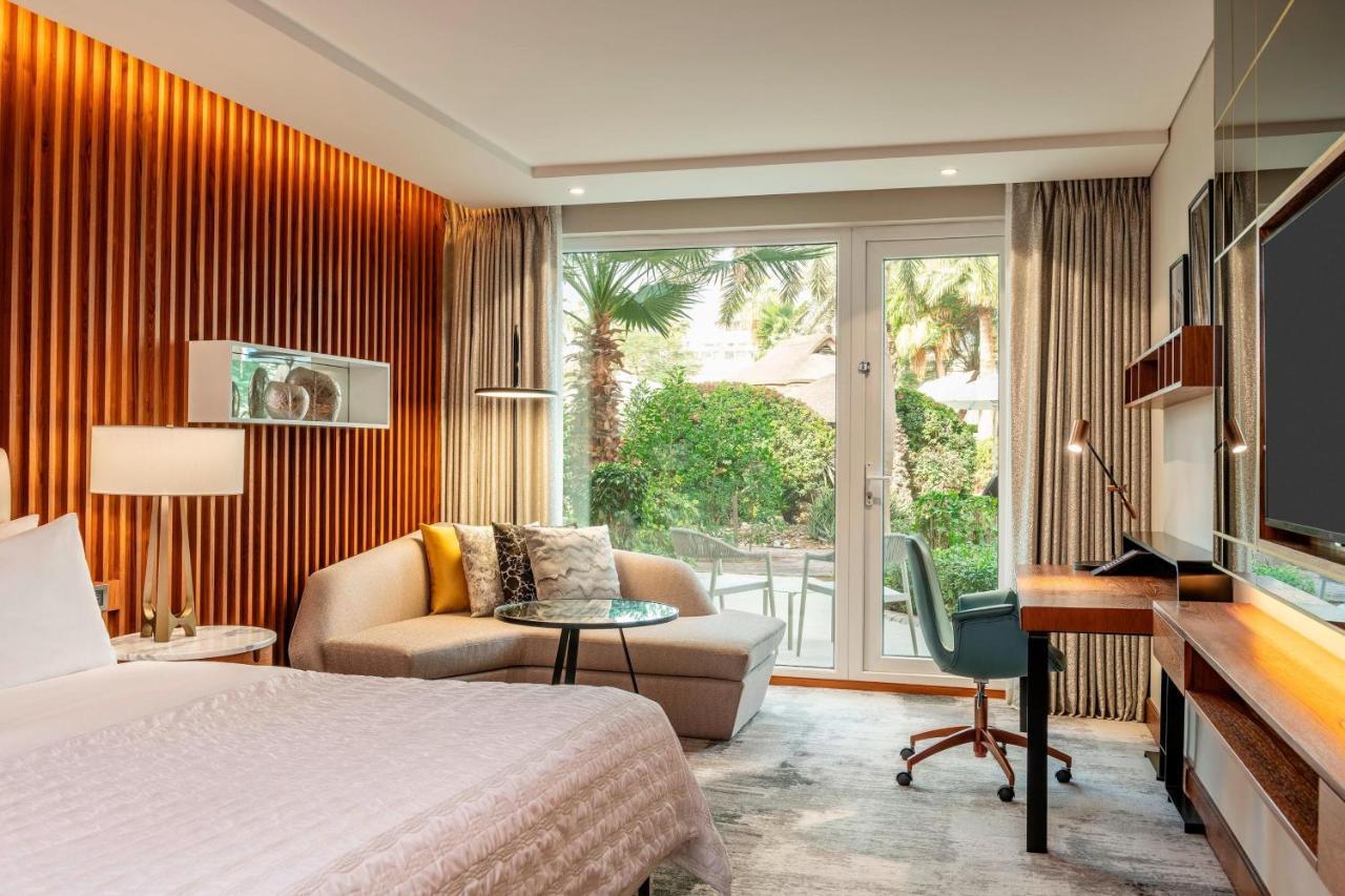 Deluxe Room Guest Room Garden View