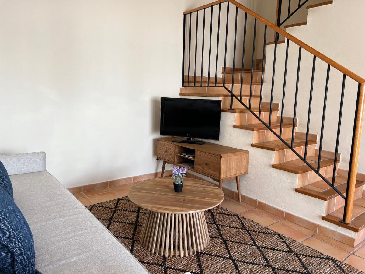 Superior One-Bedroom Apartment