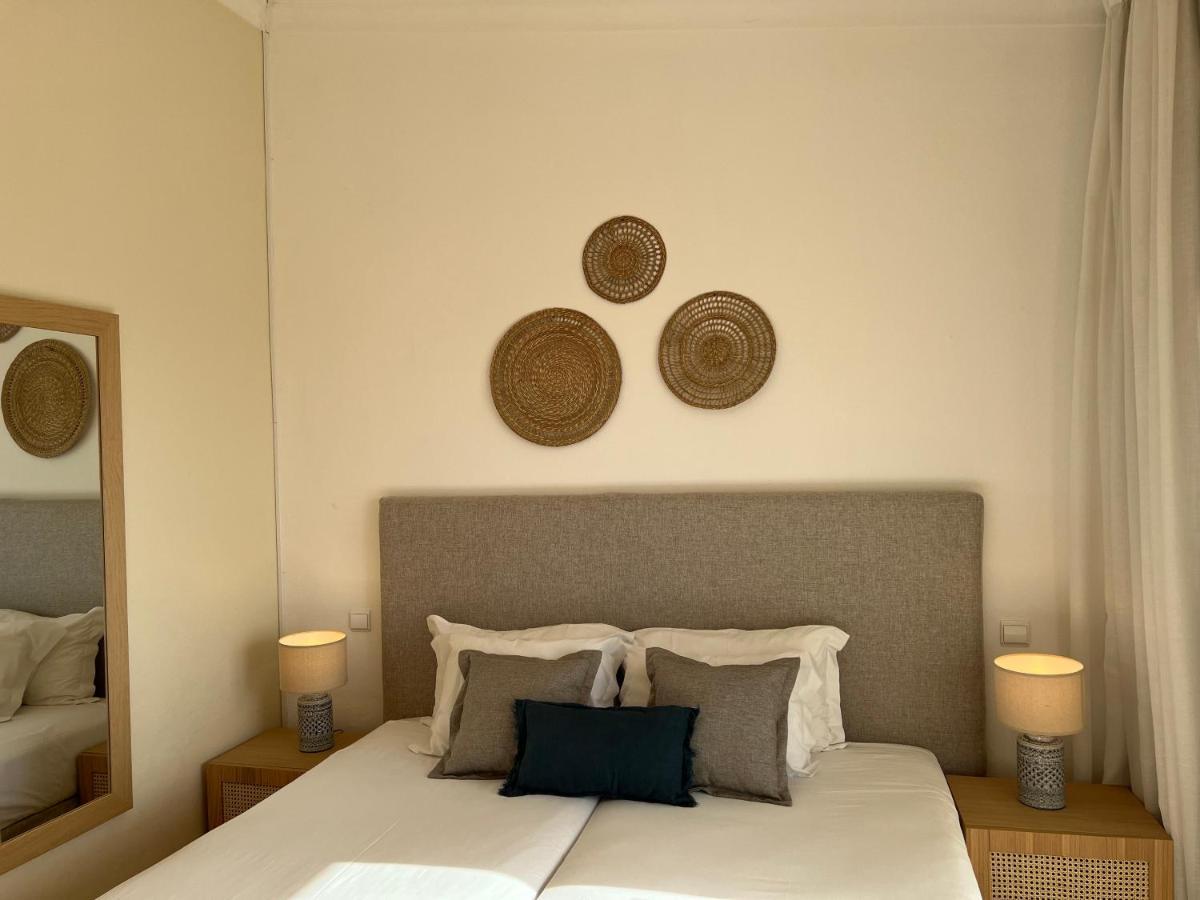 Superior One-Bedroom Apartment