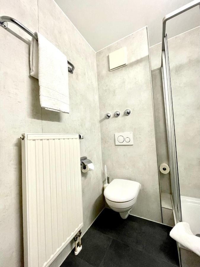 Premium Queen Room