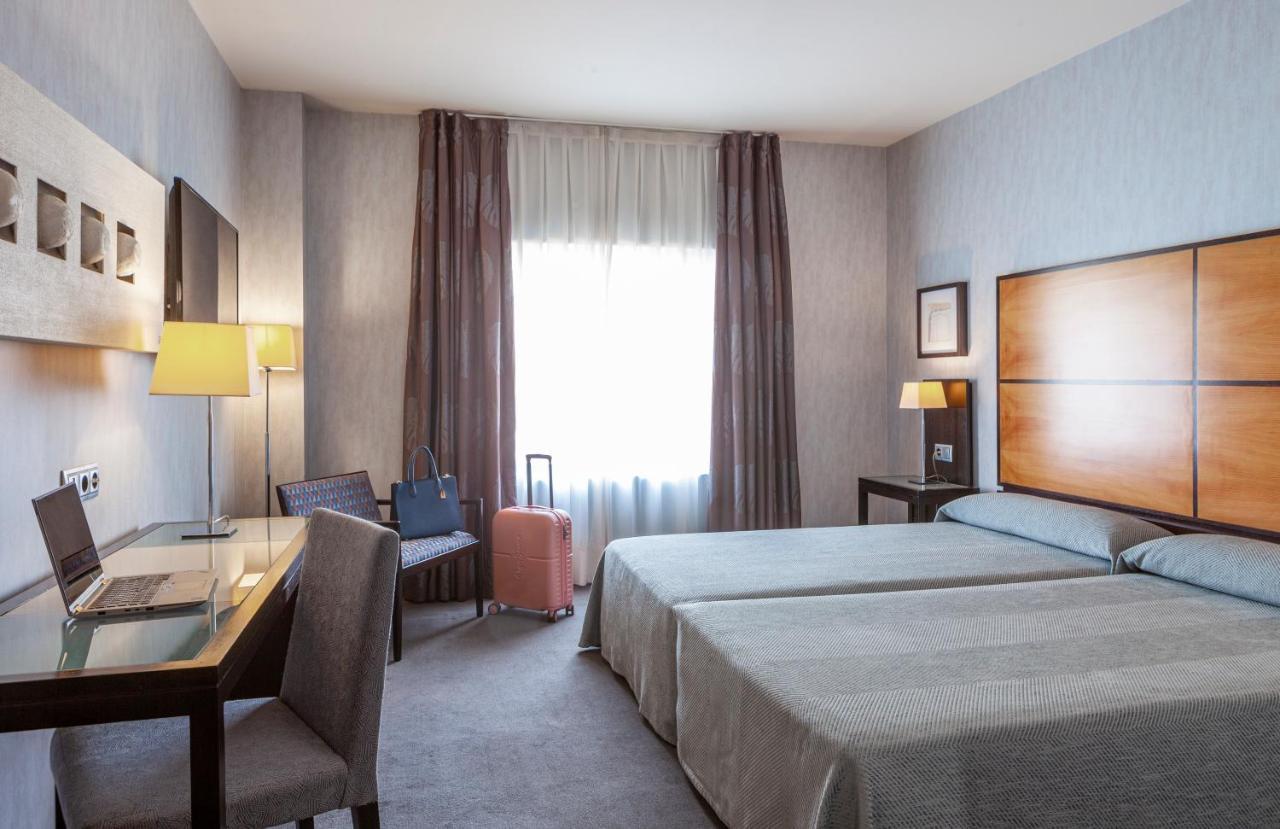Double or Twin Room,1361848898:JPEG