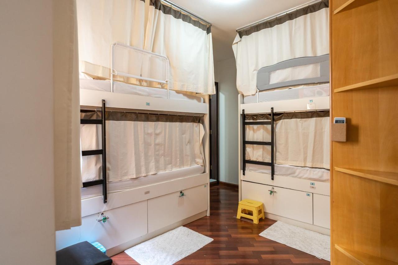 Bed 4-Bed Female Dormitory Room,1357225346:JPEG